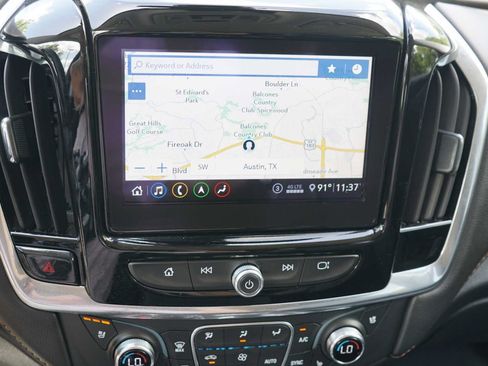 Used 2020 Chevrolet Traverse Premier w/ Redline Edition FWD image 11
