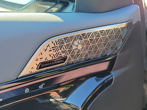 New 2026 BMW 550e xDrive w/ Executive Package image 14