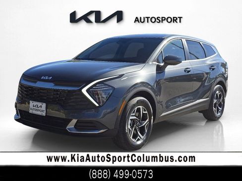 Certified 2025 Kia Sportage LX image 1