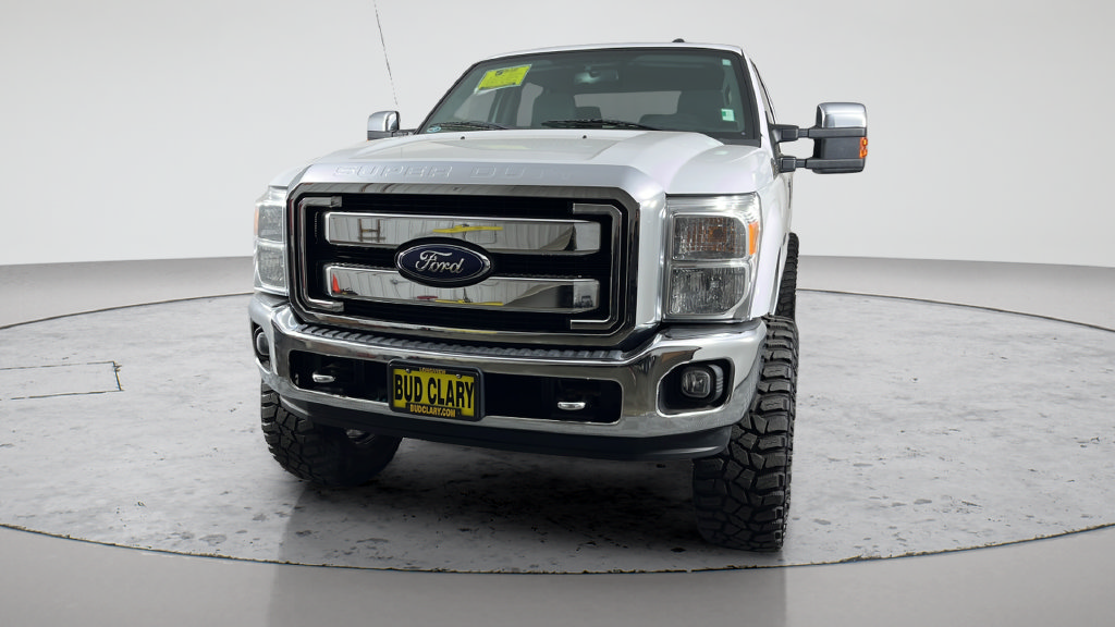 Used 2016 Ford F250 XLT w/ XLT Premium Package AWD/4WD image 2