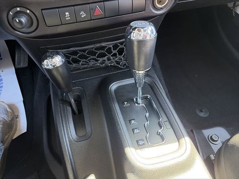 Used 2015 Jeep Wrangler Unlimited Sport w/ Quick Order Package 24S image 9