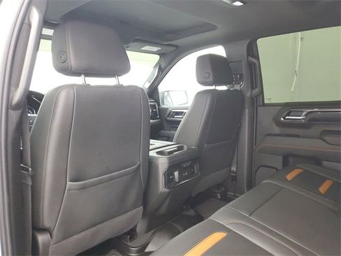 Used 2022 GMC Sierra 1500 AT4 w/ AT4 Premium Package image 13
