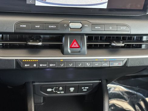 Certified 2025 Kia K4 FWD image 27