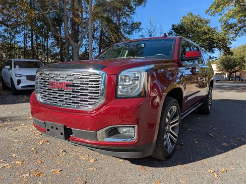 Used 2019 GMC Yukon XL Denali w/ Enhanced Security Package image 8