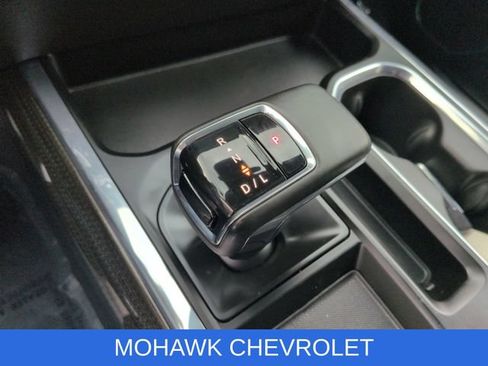 Used 2023 Chevrolet Silverado 1500 LT w/ Safety Package AWD/4WD image 16