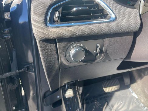 Used 2017 Chevrolet Cruze LT w/ Sun And Sound Package image 25