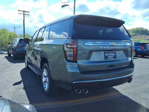 Used 2023 Chevrolet Suburban Premier RWD image 10
