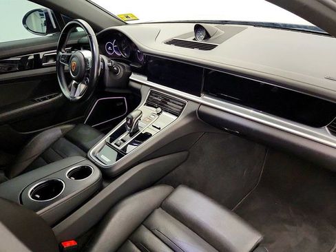 Used 2018 Porsche Panamera 4 AWD/4WD image 26