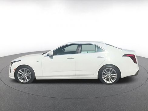 Used 2026 Cadillac CT4 Luxury RWD image 8