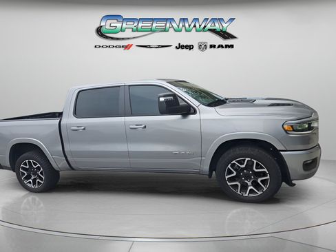 Used 2025 RAM 1500 Laramie w/ Sport Appearance Package AWD/4WD image 6