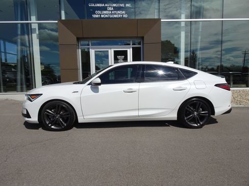 Used 2023 Acura Integra A-Spec FWD image 2