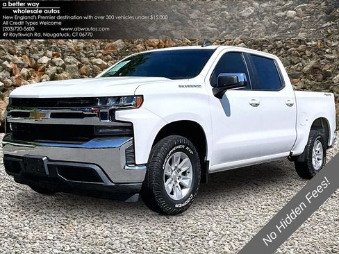 Used 2022 Chevrolet Silverado 1500 LT AWD/4WD image 1