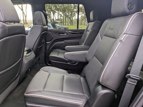 Certified 2024 Cadillac Escalade Sport AWD/4WD image 13