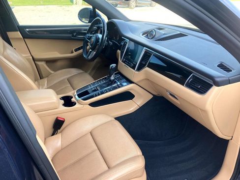 Used 2018 Porsche Macan S AWD/4WD image 11
