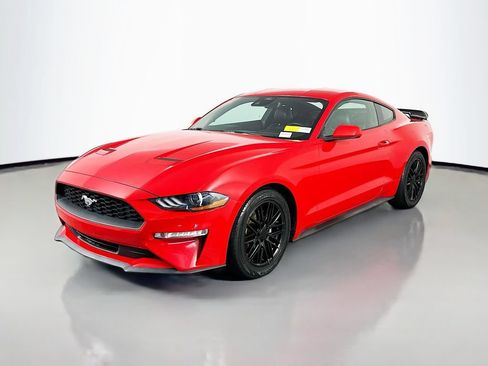 Used 2021 Ford Mustang Premium RWD image 3