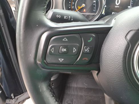 Used 2022 Jeep Gladiator Sport AWD/4WD image 24