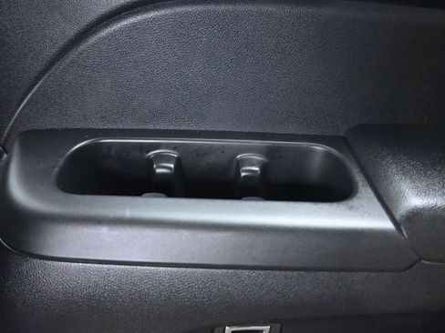 Used 2020 Honda Pilot EX image 40