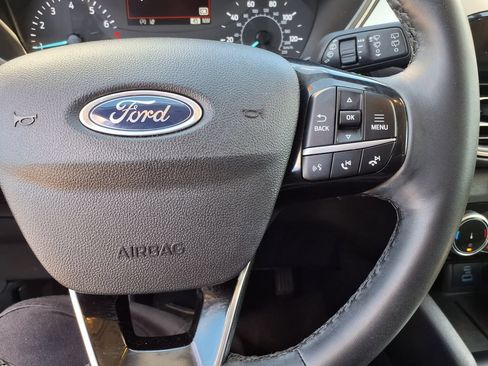 Used 2022 Ford Escape SE w/ SE Sport Appearance Package FWD image 25
