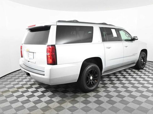 Used 2016 Chevrolet Suburban LT w/ Max Trailering Package RWD image 7