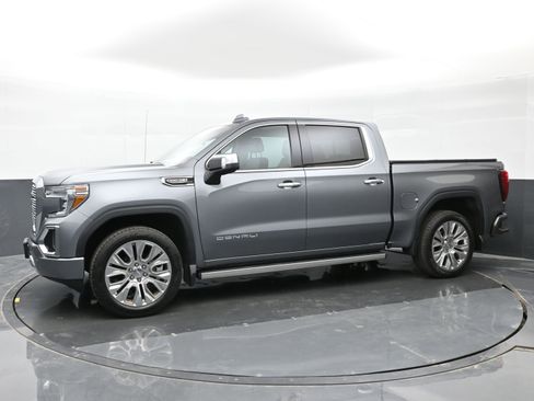 Used 2022 GMC Sierra 1500 Denali w/ Denali Premium Package AWD/4WD image 8