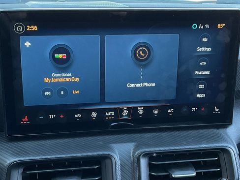 Used 2025 Ford Mustang Coupe image 28