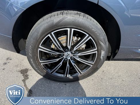 Used 2020 Volvo XC60 T5 Inscription AWD/4WD image 14