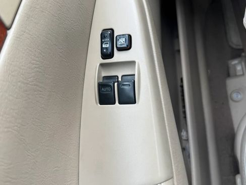 Used 2008 Toyota Solara SLE FWD image 19