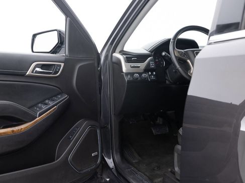 Used 2016 GMC Yukon XL Denali w/ Open Road Package image 28