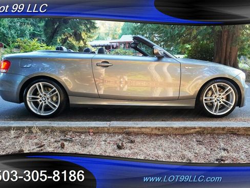 Used 2012 BMW 135i Convertible RWD image 8