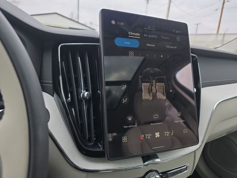 New 2026 Volvo XC60 T8 Ultra w/ Protection Package Premier image 29