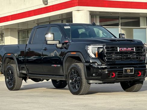 New 2026 GMC Sierra 2500 AT4 w/ AT4 Premium Plus Package image 9