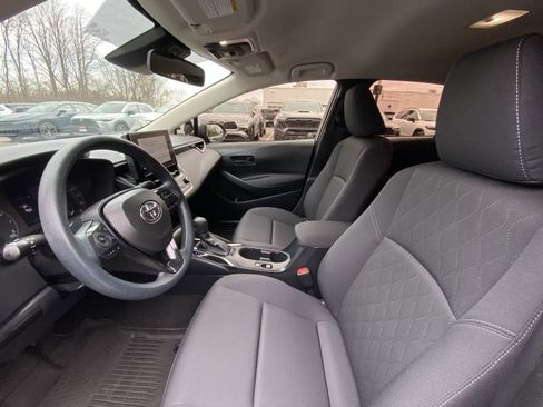 Used 2023 Toyota Corolla LE image 16
