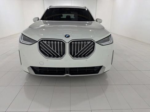 Used 2025 BMW X3 xDrive30i AWD/4WD image 8