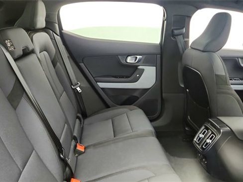 Used 2022 Polestar Polestar 2 Long Range Dual Motor w/ Plus Package image 23