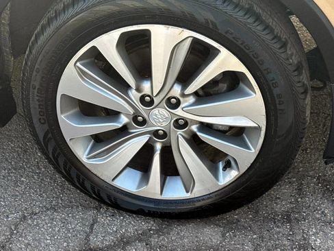 Used 2019 Buick Encore Preferred FWD image 7