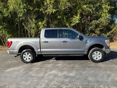 Used 2022 Ford F150 XLT w/ Equipment Group 301A Mid image 8