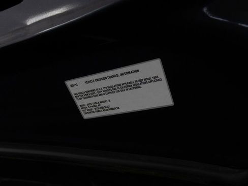 Used 2022 Tesla Model X Plaid image 44