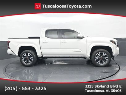 New 2025 Toyota Tacoma SR5