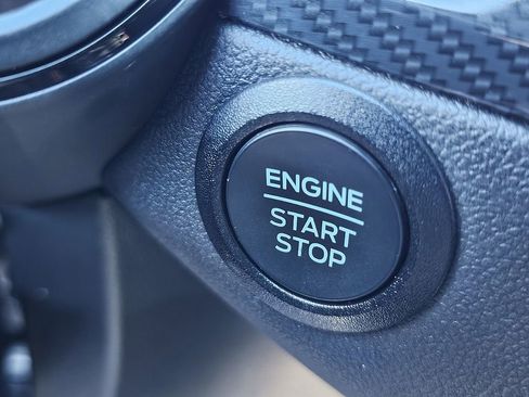 Used 2025 Ford Escape ST-Line image 28