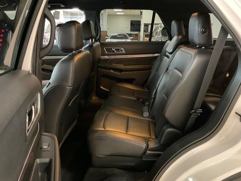 Used 2017 Ford Explorer Sport AWD/4WD image 24