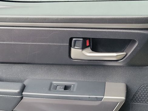 Used 2022 Toyota Tundra SR5 w/ TRD Off-Road Package image 26