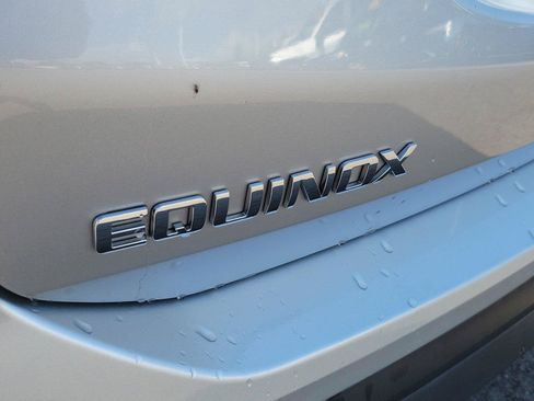 Used 2019 Chevrolet Equinox LS FWD image 6