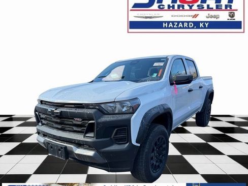 Used 2023 Chevrolet Colorado Trail Boss image 1
