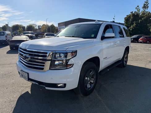 Used 2017 Chevrolet Tahoe LT w/ Luxury Package AWD/4WD image 1