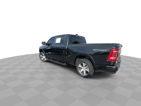 Used 2022 RAM 1500 Laramie w/ Sport Appearance Package AWD/4WD image 6