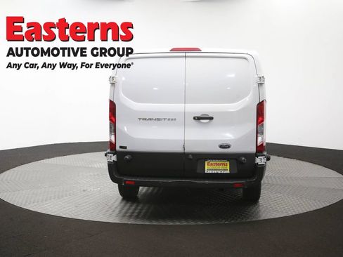 Used 2018 Ford Transit 250 148 Low Roof RWD image 36