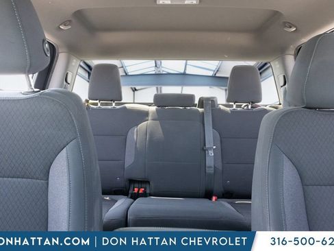 Used 2021 Chevrolet Silverado 1500 LT w/ Bed Protection Package RWD image 16
