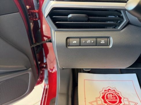 New 2025 Nissan Altima 2.5 SR w/ SR Premium Package image 19