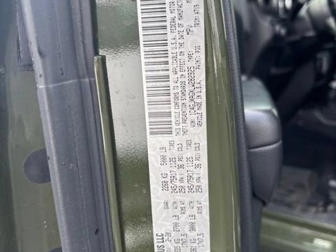 Used 2020 Jeep Wrangler Sport AWD/4WD image 10