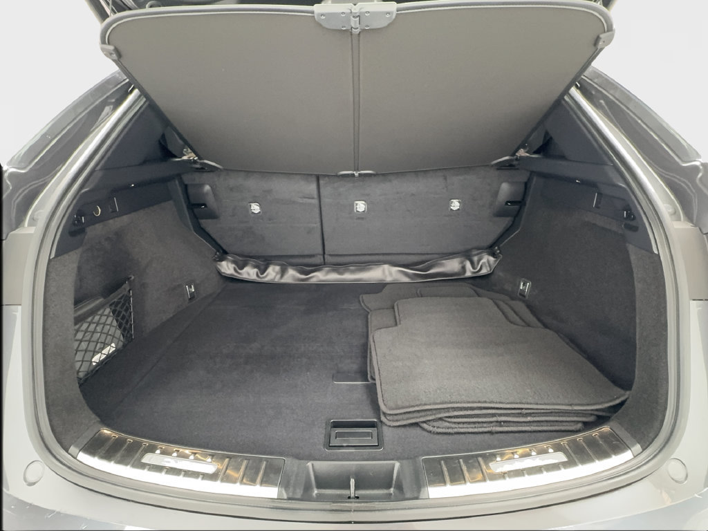 Used 2025 Lexus NX 250 FWD w/ Premium Package image 19